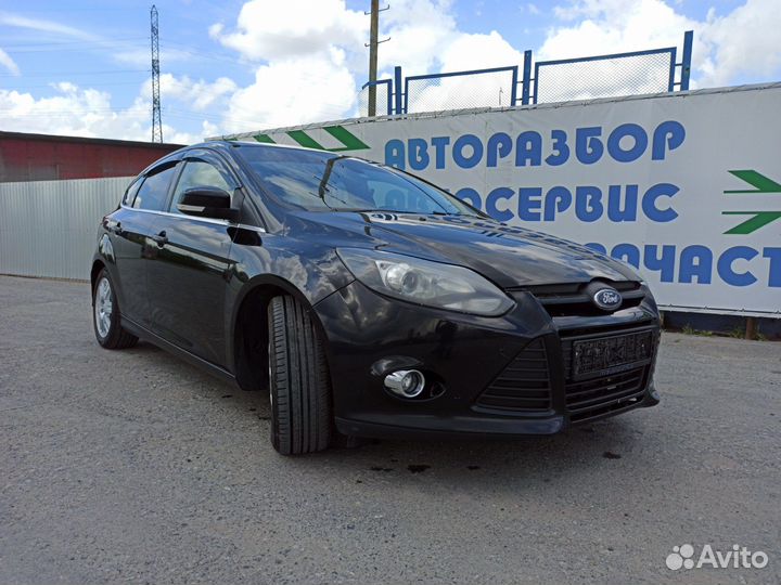 Патрубки отопителя Ford Focus 3 2012 1890790 Хорош