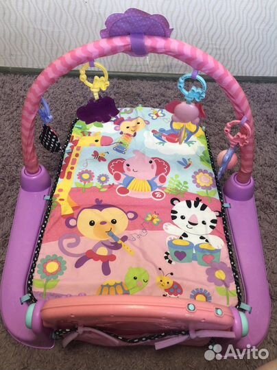 Развивающий коврик с пианино fisher price