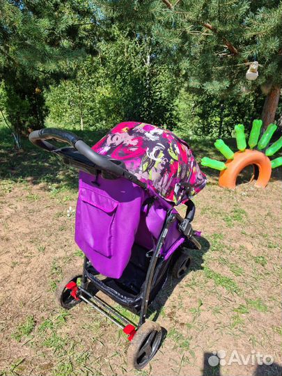 Прогулочная коляска
