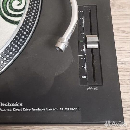 Technics SL-1200 mk3