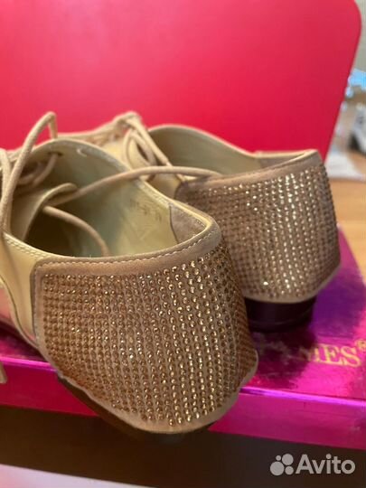 Туфли для девочки