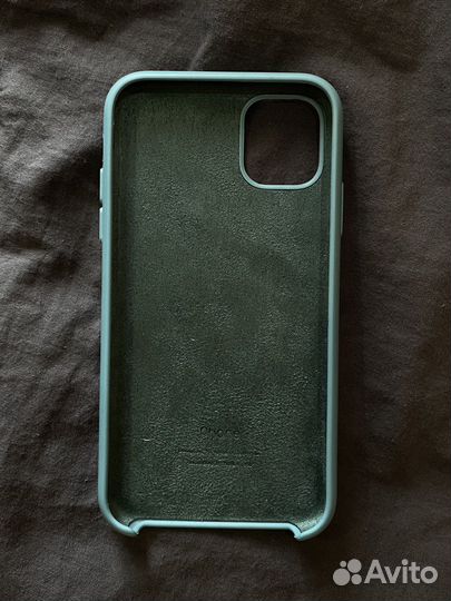 Чехол на iPhone 11