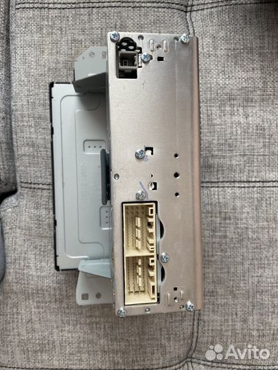 Автомобильная мультимедийная система