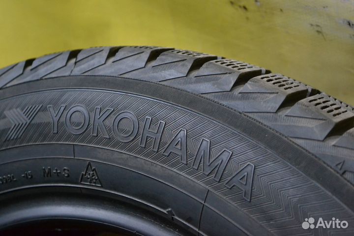 Yokohama Ice Guard IG30 205/60 R16