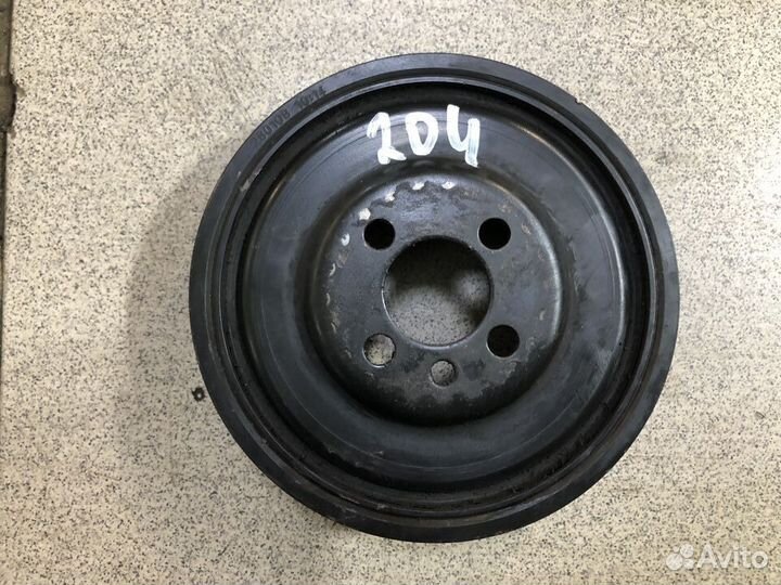 Шкив коленвала Volkswagen Passat B6 TDI 2.0 BMR