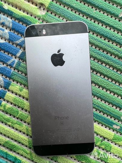 Телефон iPhone 5s