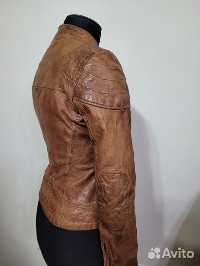 Куртка кожаная женская