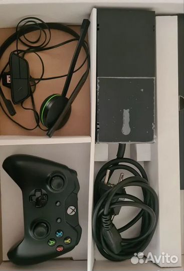X-Box ONE в упаковке+новый диск с игрой в подарок