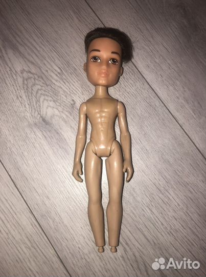 Кукла Bratz