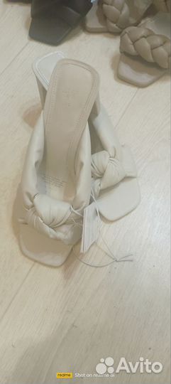 Шлепки женские на каблуке