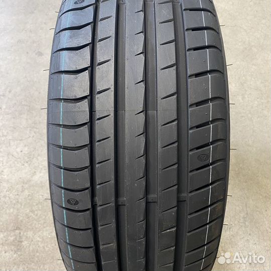 Triangle EffeXSport TH202 275/30 R20 97