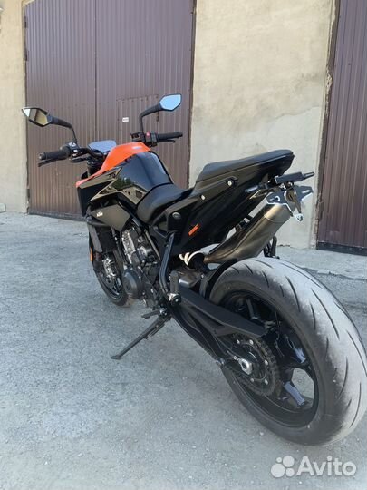 KTM Duke 890 2022