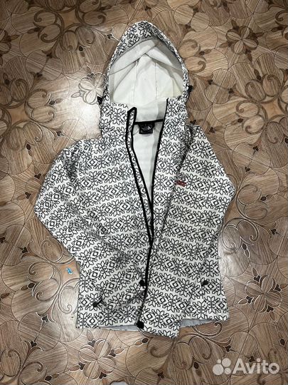 Женская верхняя одежда