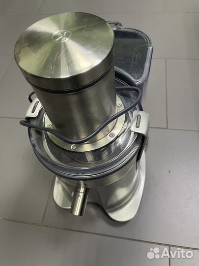 Соковыжималка kenwood je850