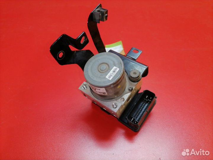 Блок abs Hyundai Solaris RB G4FA 2015