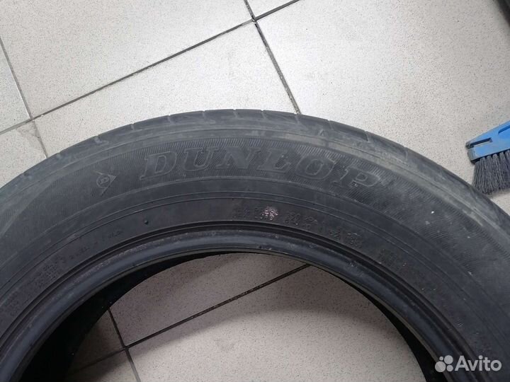 Dunlop Grandtrek PT2A 215/60 R16 88G