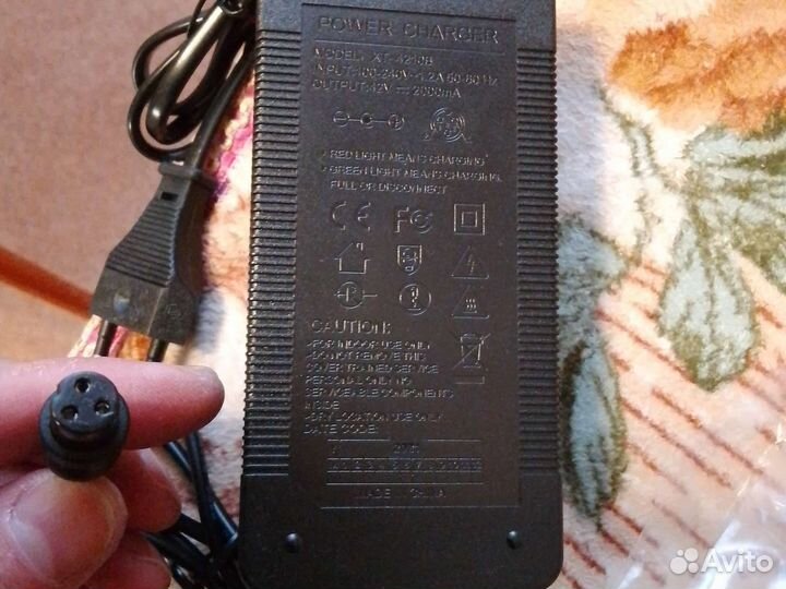 Зарядное устройство, аккумулятор гироскутера платы