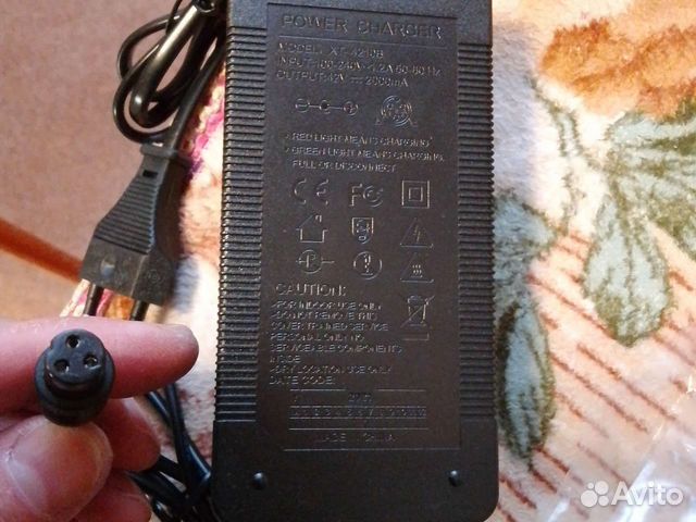 Зарядное устройство, аккумулятор гироскутера платы