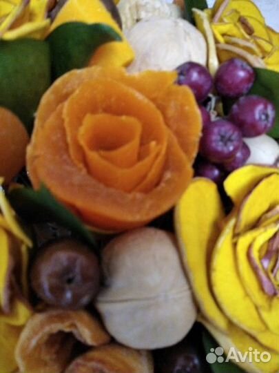 Букет для учителя из сухофруктов