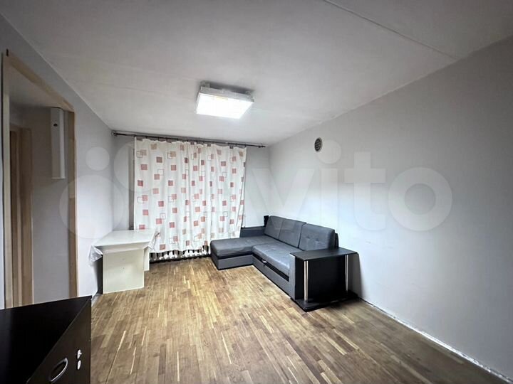 > 9-к. квартира, 47 м², 1/12 эт.