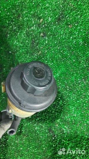 Бачок гур Volvo V70 3