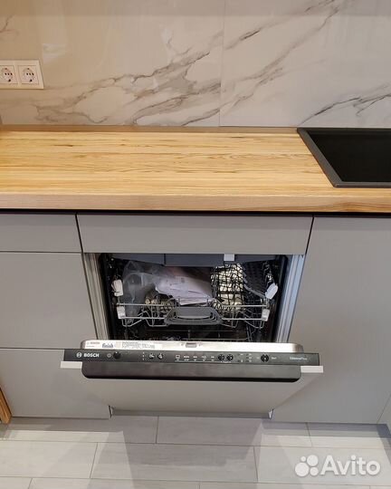 Кухонная столешница из натурального дерева