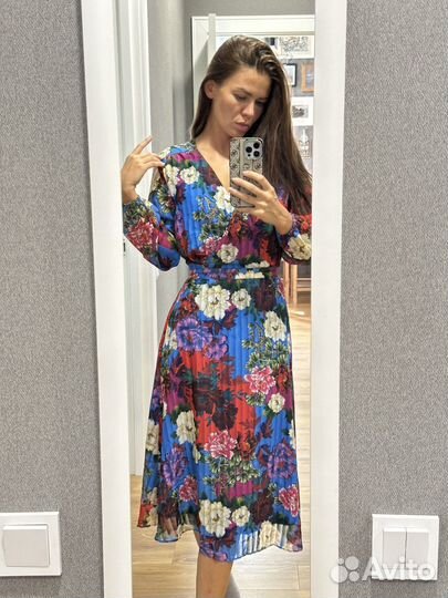Платье incity с цветами