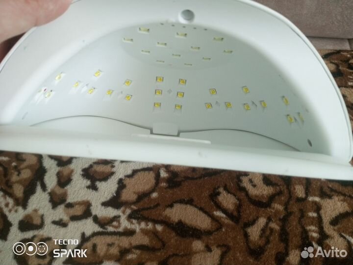 Уф лампа для ногтей