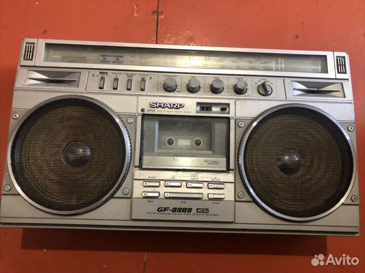 Sharp 8989 Metal