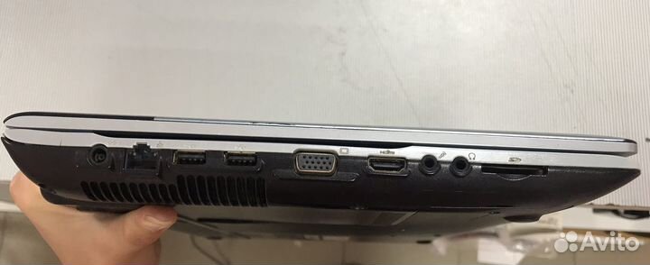 Ноутбук samsung np-rv520