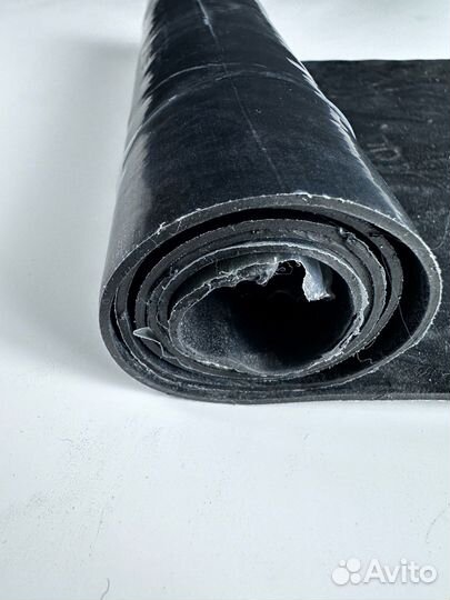 Сырая резина 850х1000 мм