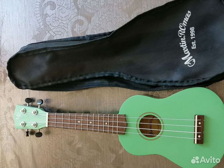 Укулеле-сопрано Martin Romas