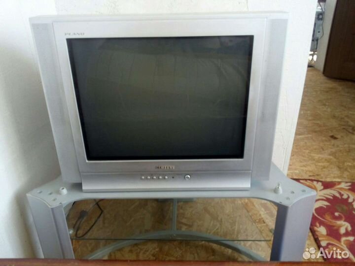Телевизоры: LG flatron
