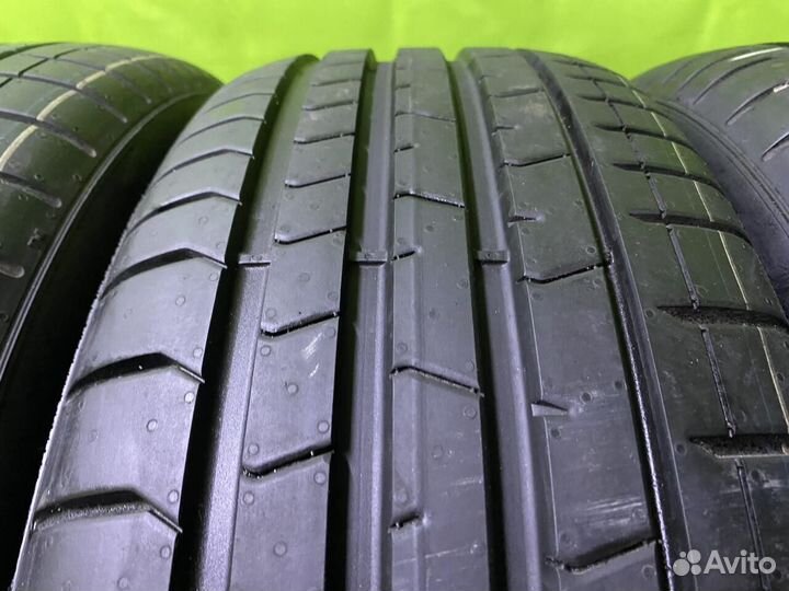 Pirelli P Zero PZ4 235/55 R18 100V