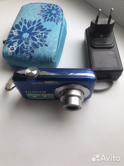 Компактный фотоаппарат fujifilm