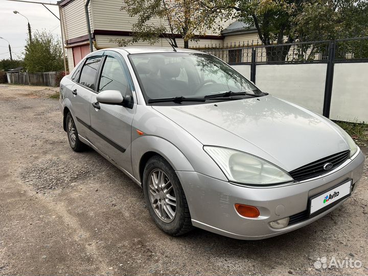 Ford Focus 1.8 МТ, 2001, 200 000 км
