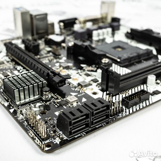 Материнская плата Asrock A320M-DVS R4.0 AM4