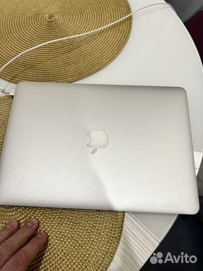 Apple MacBook air 13 2012