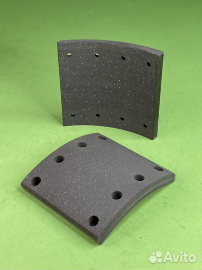 Накладки тормозные STD (420x178) (93251 8x15 64) \