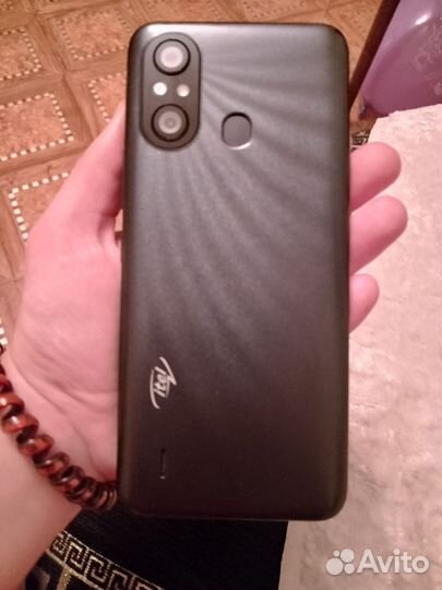 Itel A49, 2/32 ГБ