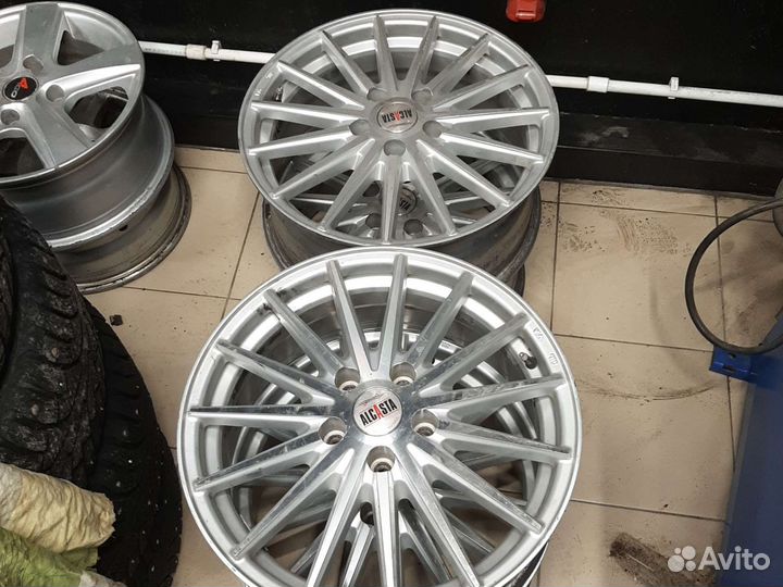 Литые диски r17 5x114.3