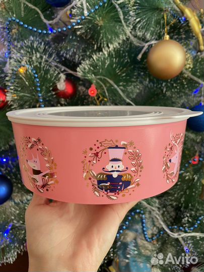 Кувшин, контейнер