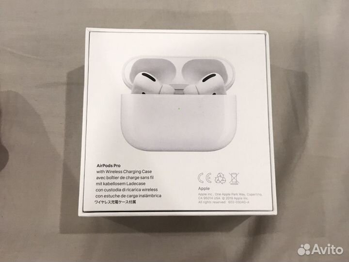 Коробка от наушников Airpods pro