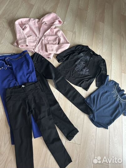 Отдам даром женские вещи, чешки детские 15 см