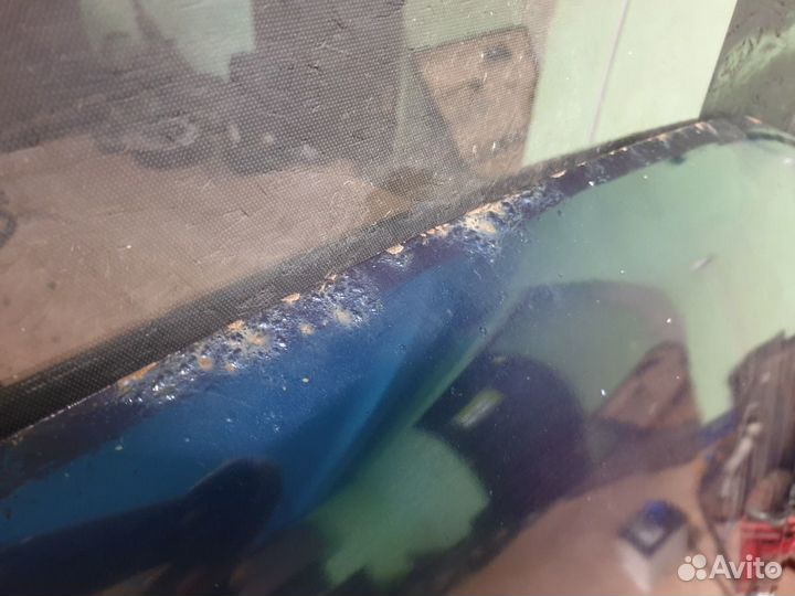 Капот Volkswagen Golf 3