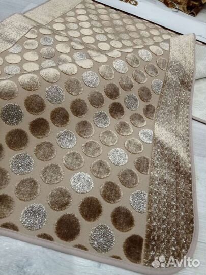 Комплект шелковых ковриков 2ка в ванную,roccobaroc