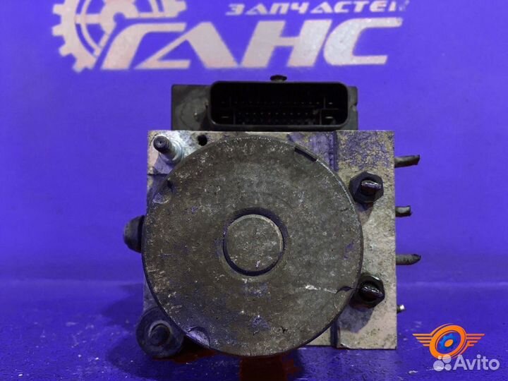 Блок ABS Kia Ceed хетчбэк G4FC 1.6L 1591 куб.см