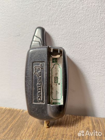 Брелок, пульт сигнализации Pantera Sword sw40