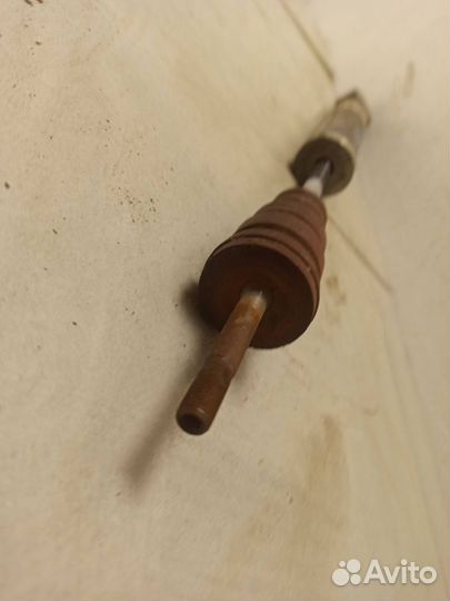 Амортизатор задний Мазда