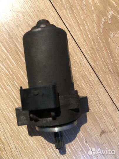 Моторчик переключения коробки передач Smart Fortwo